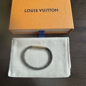 Louis Vuitton confidential bracelet